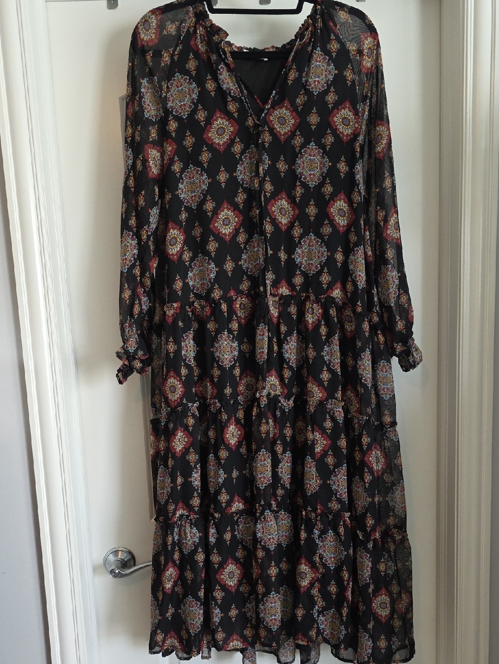 EUC In Loom Large Black Patterned Long Sleeve Tiered Midi/Maxi Dress